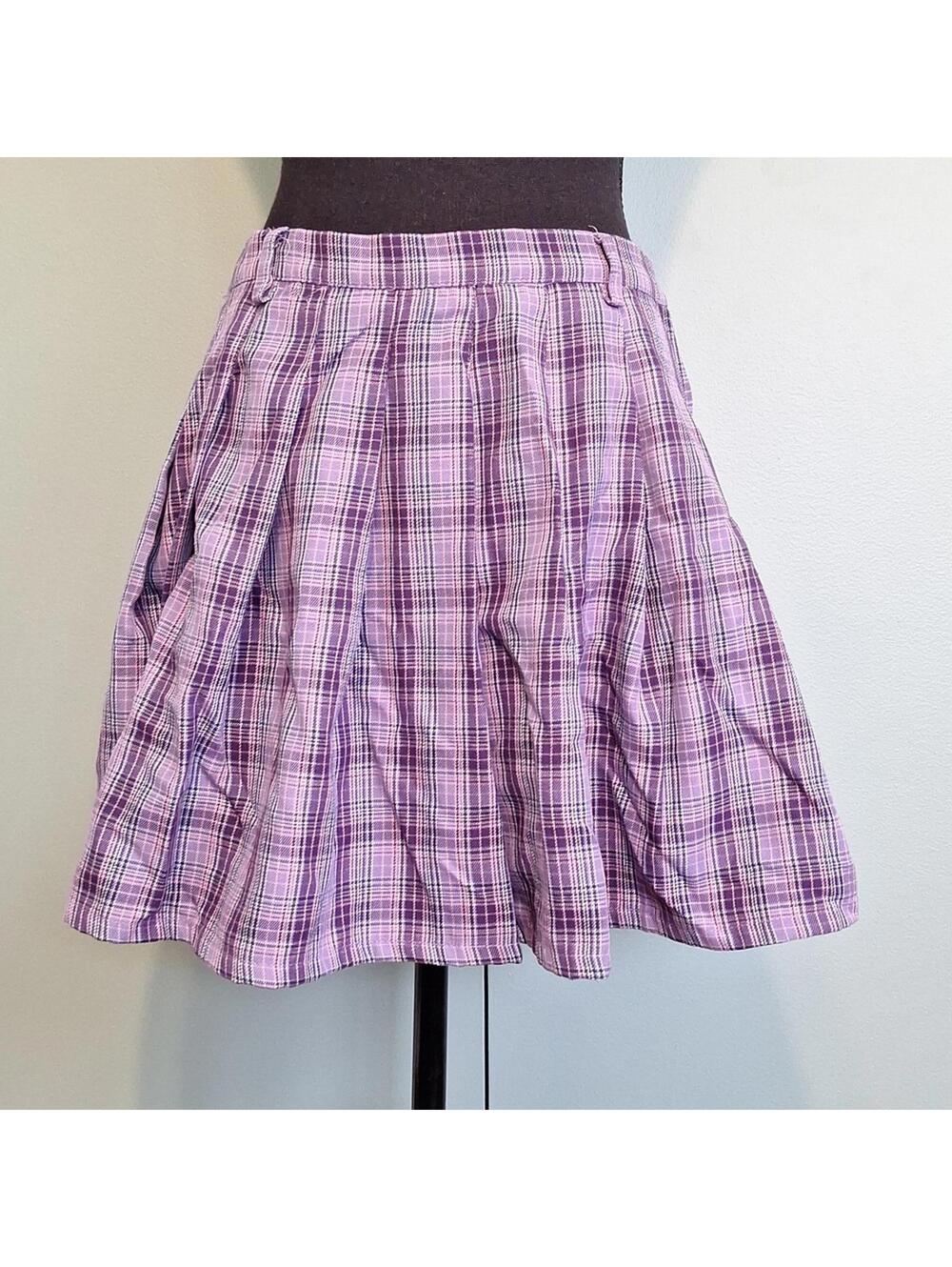 Hot Topic Purple Plaid Skirt Size Medium